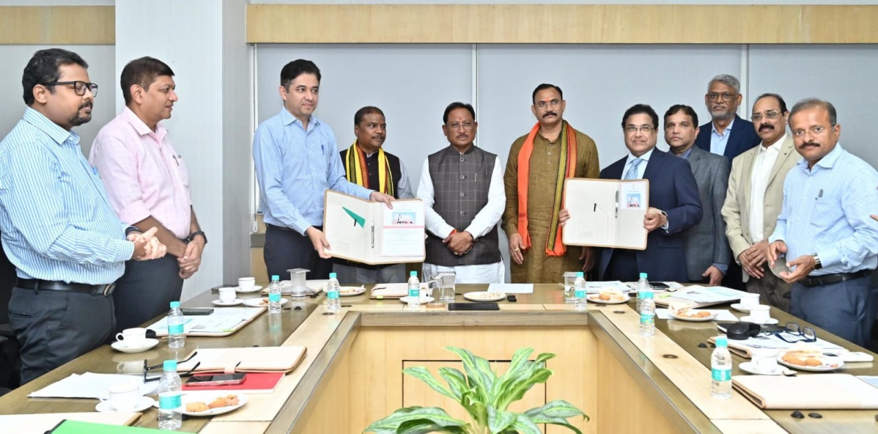 मुख्यमंत्री विष्णुदेव साय का संकल्प,आदिवासी अंचलों सहित सभी नागरिकों तक पहुँचे विश्वस्तरीय स्वास्थ्य सुविधा